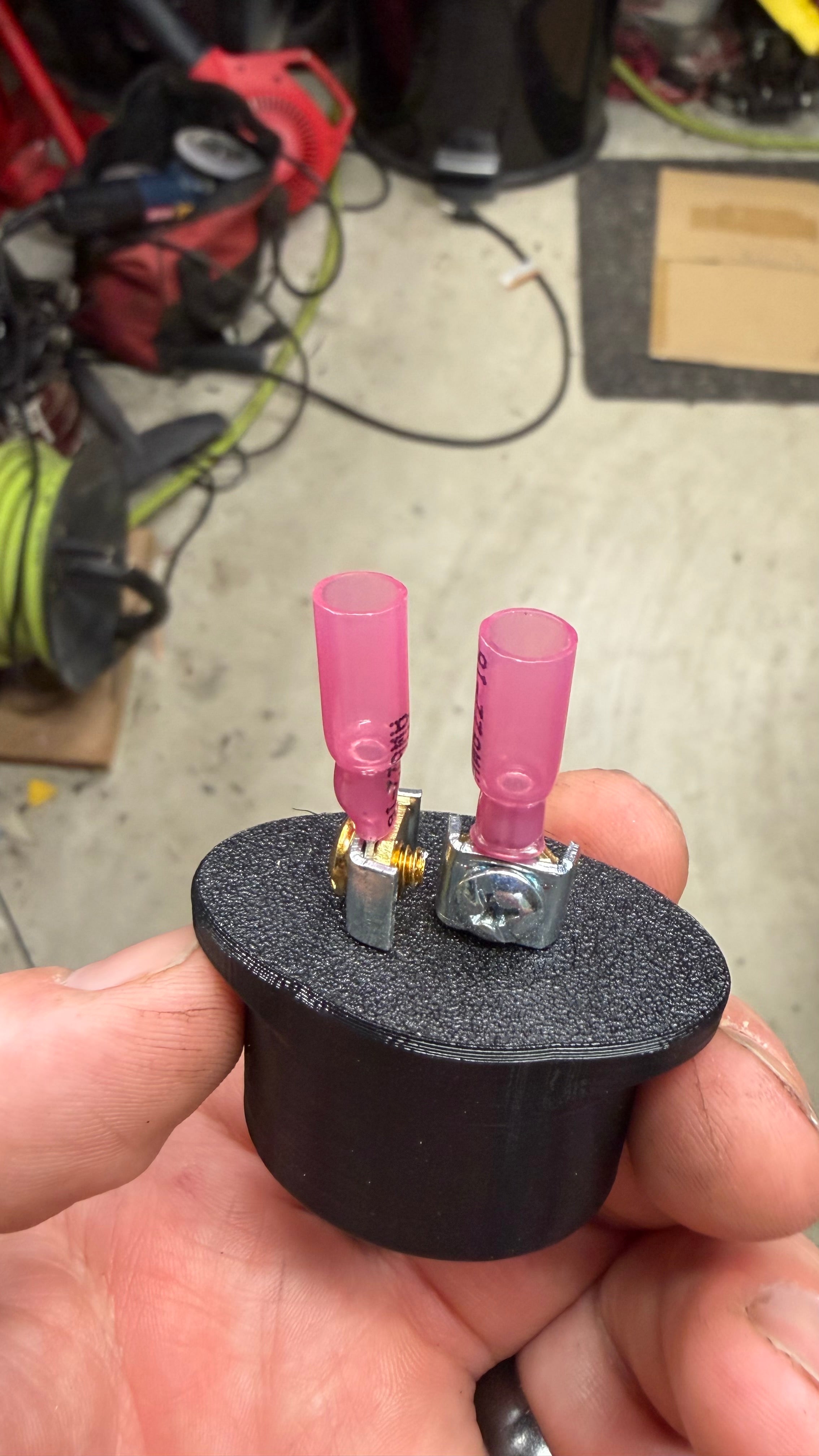 ATC Big Red 12v Accessory Connector