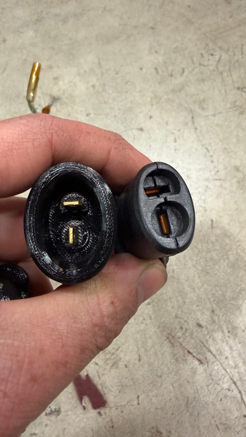 ATC Big Red 12v Accessory Connector